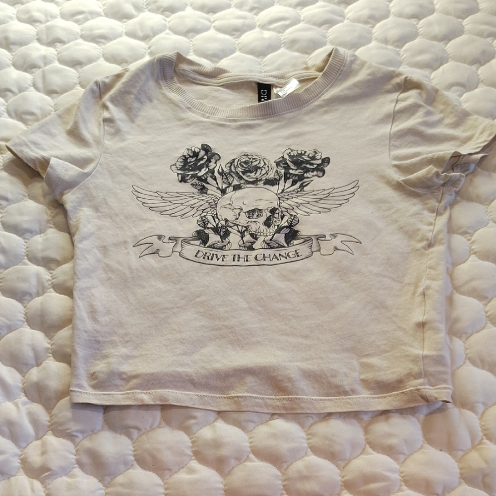H&M Cream Graphic Tee with Skull and Wings